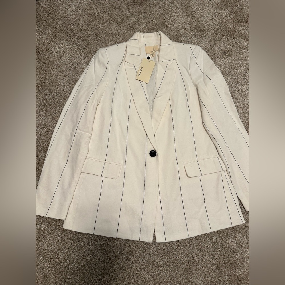 Elegant Cream Striped Blazer‎